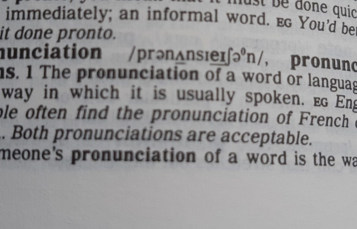Migliora la pronuncia con YouGlish
